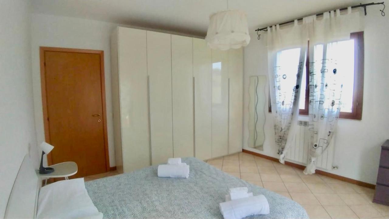 Cleo Camelia Apartamento Falconara Marittima Exterior foto