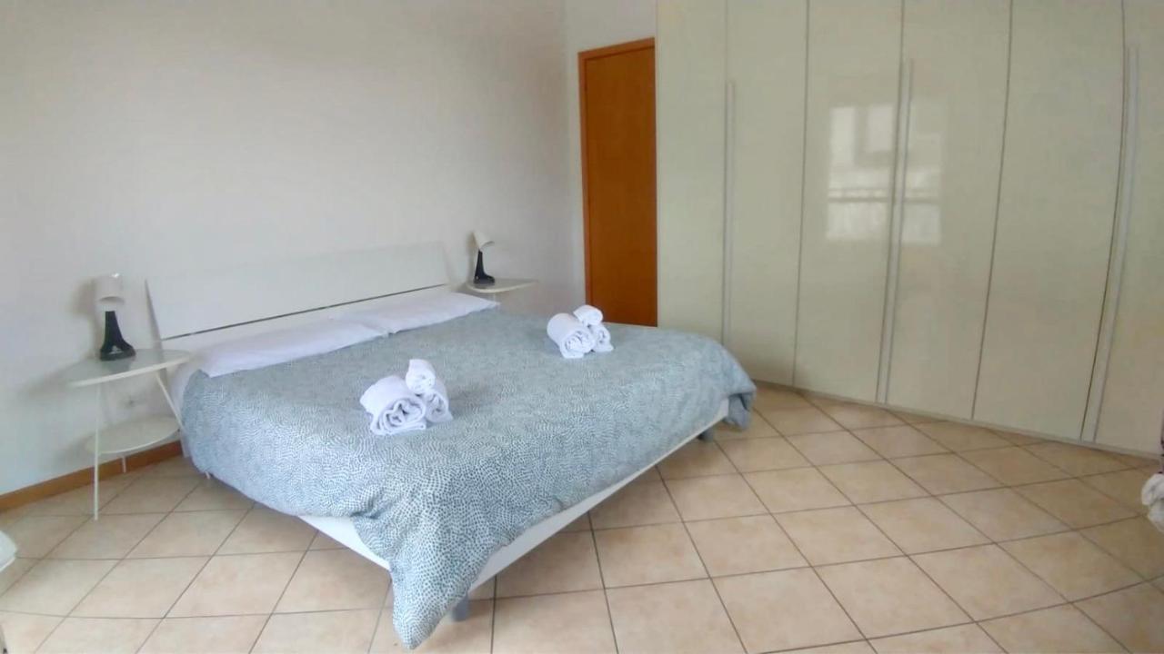 Cleo Camelia Apartamento Falconara Marittima Exterior foto